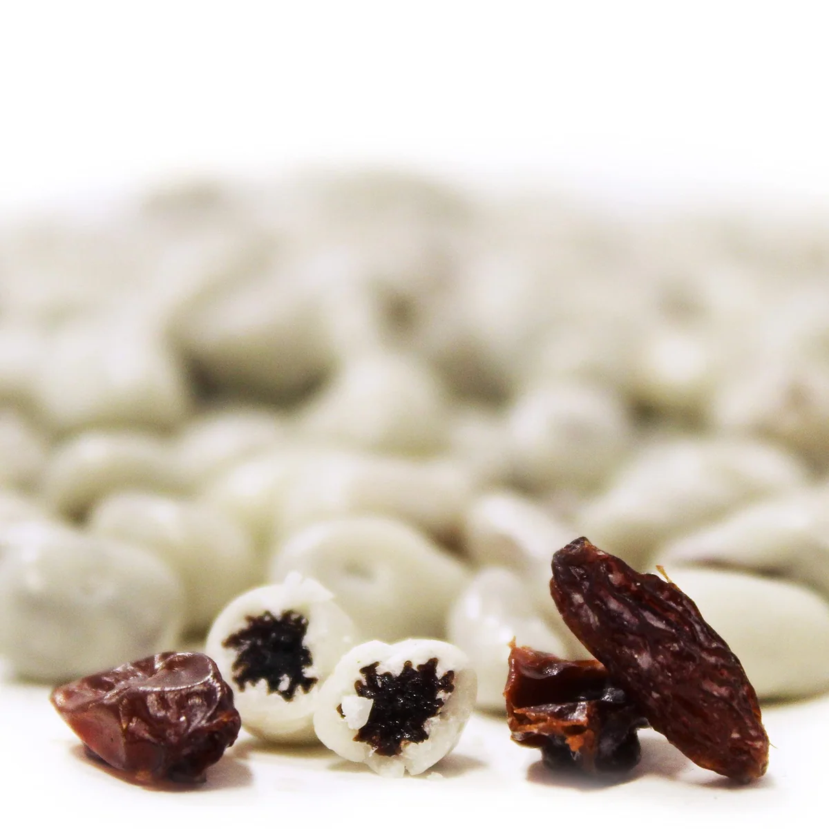 Yogurt coated raisins, close up